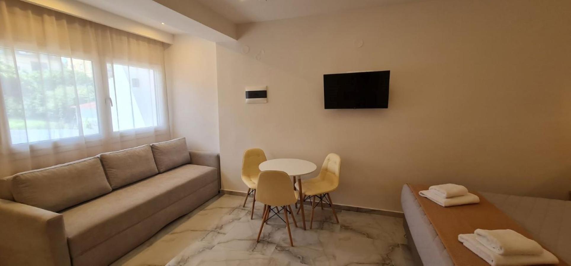 Z Elegant Studios Peraía Exteriér fotografie